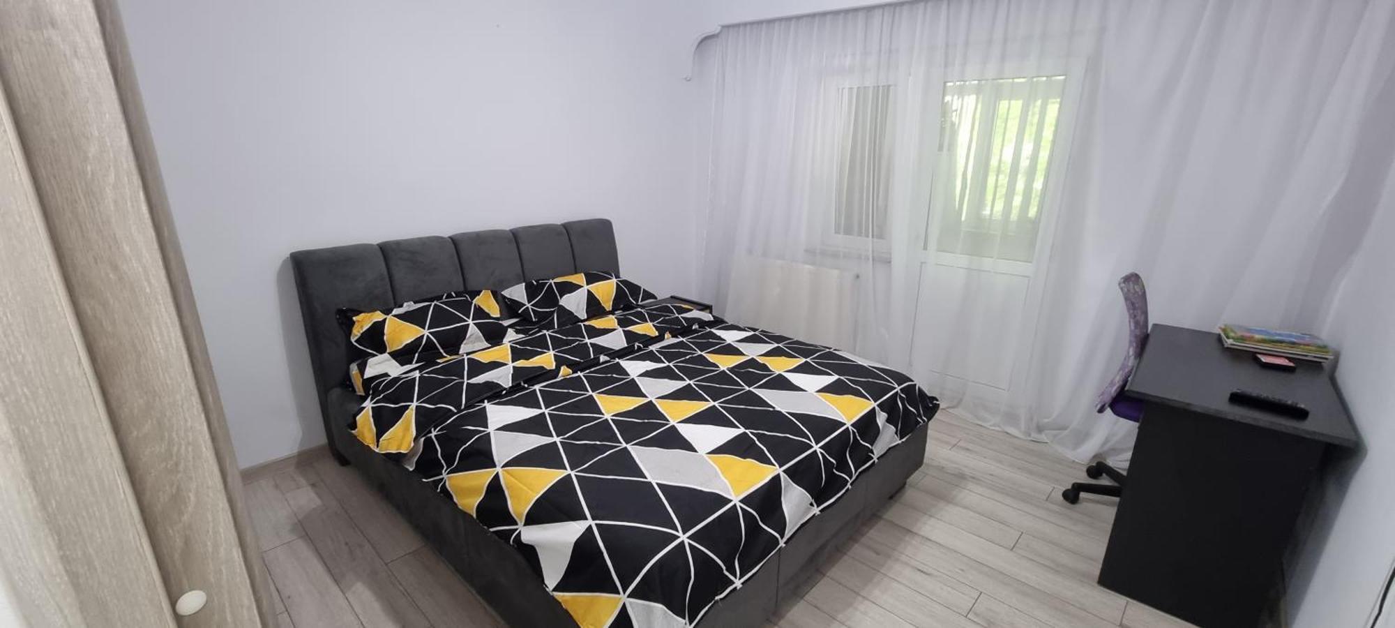 Ilona Apartament 3 Camere Râmnicu Vâlcea 外观 照片
