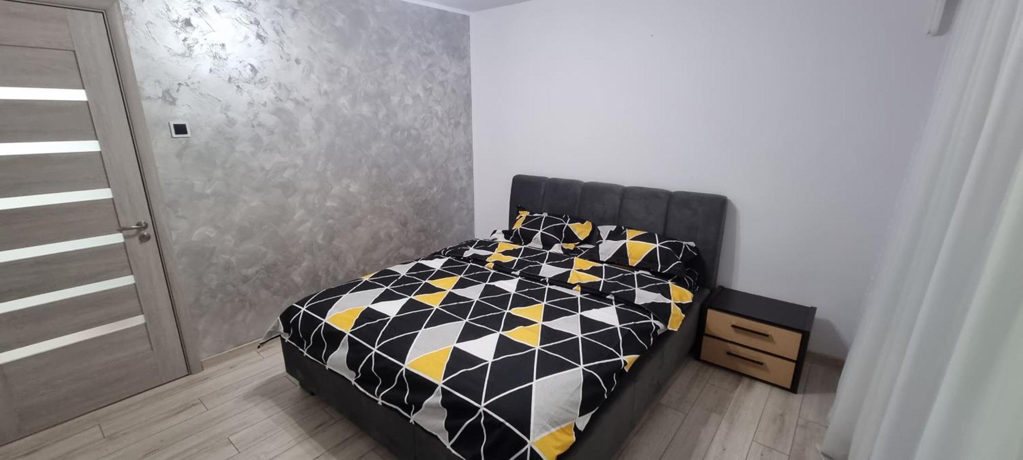 Ilona Apartament 3 Camere Râmnicu Vâlcea 外观 照片